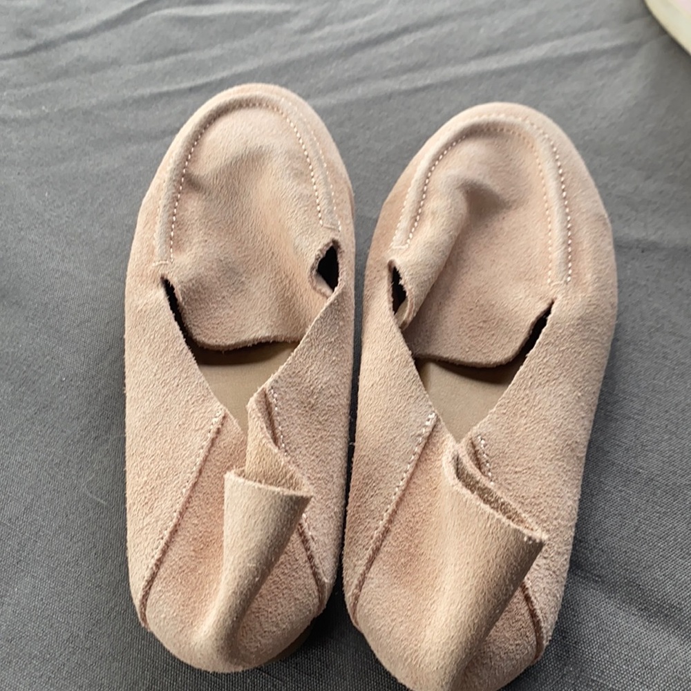 Never worn blush flats